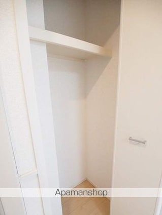 グランファミーユⅠ[1LDK/45.27m2]の収納