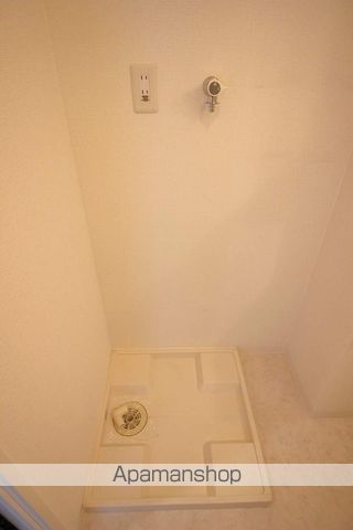 フロンティアタワー九条Iの内装写真