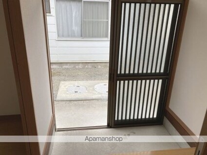 一戸建[2LDK/49.58m2]の玄関