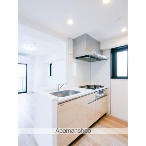 グランエール森下WESTの内装写真