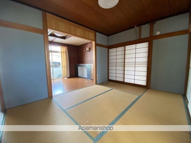 上枝貸家の内装写真