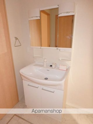 ＳＯＧＮＩ[3LDK/98.84m2]の洗面所