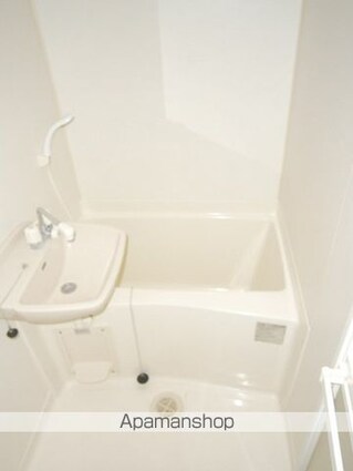 レオパレスＳｍａｌｌＲｉｖｅｒ[1K/20.28m2]のバス