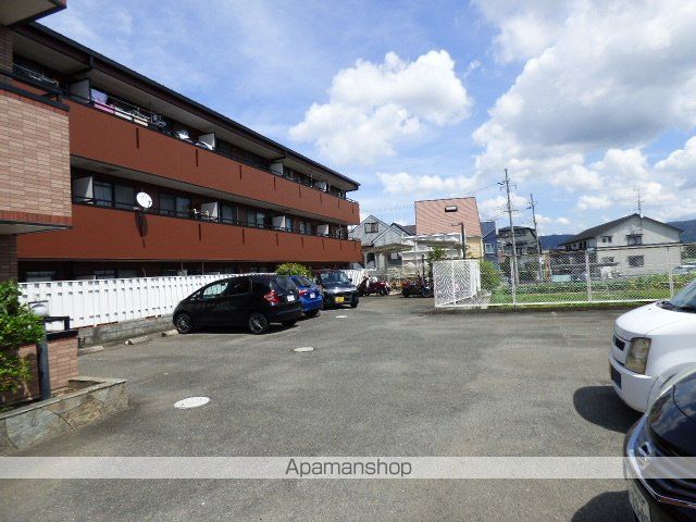レオン友田のその他写真