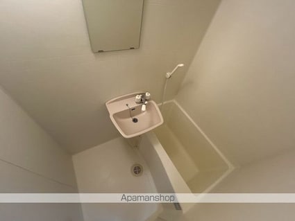 レオパレス田園調布Ｂ[1K/19.87m2]のバス