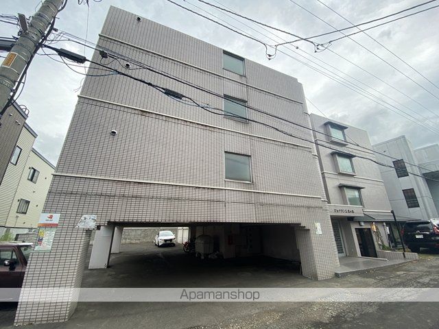 ジャグランス宮の森の外観写真