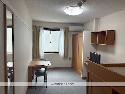 レオパレスカメリア[1K/22.35m2]のリビング・居間