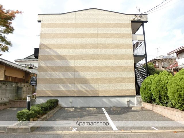 レオパレスハミングバードの外観写真