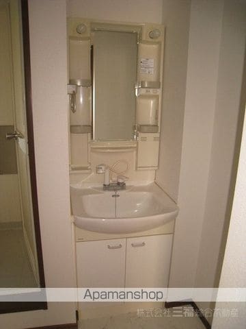 フェニックスコートB棟の内装写真