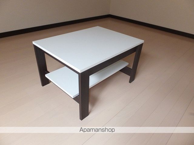 レオネクストドマーニの内装写真