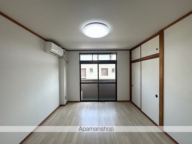 シティパレス柿島の内装写真