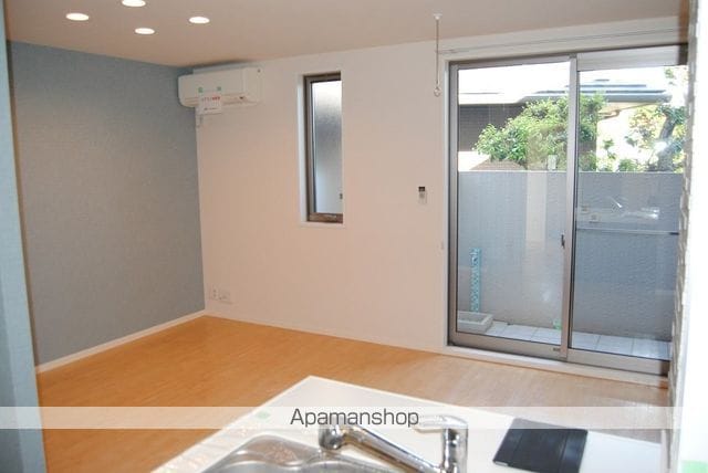 apartment 埼玉県熊谷市円光２丁目
地図を見る