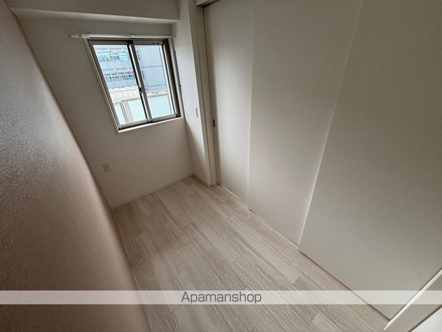 セレニテ新大阪グランデ ミリューの内装写真