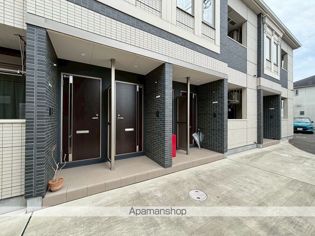 LAVIEREの玄関写真
