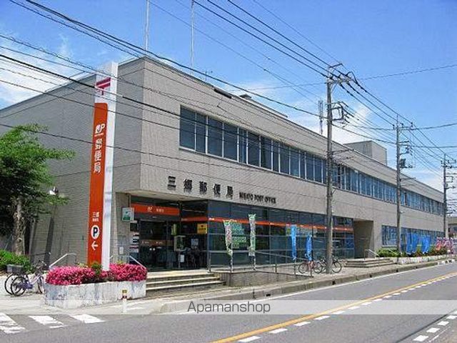 ルミエール中央の周辺写真