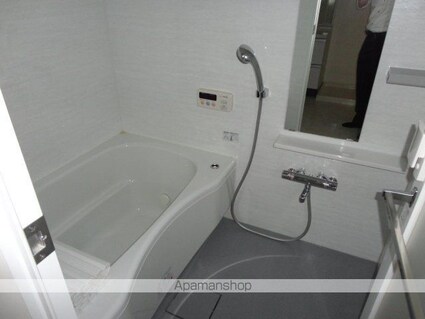 東京都世田谷区若林１丁目[1K/31.11m2]のバス