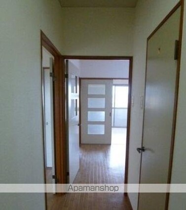 ロゼ三条[3DK/51.03m2]の玄関