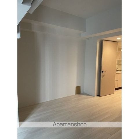 コンフォリア・リヴ大阪本町の内装写真