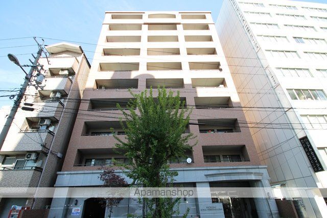 日大ロイヤル西中島の外観写真