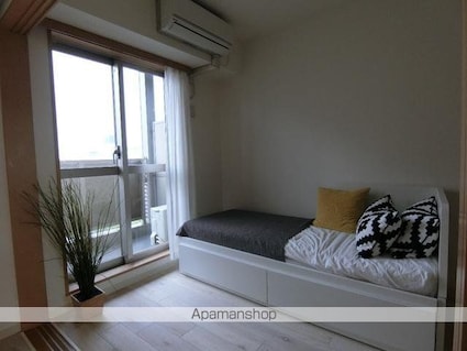 東京都渋谷区幡ヶ谷２丁目[1DK/33.4m2]のバルコニー