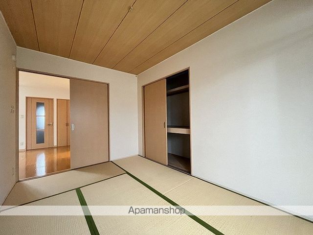 アイシスの内装写真