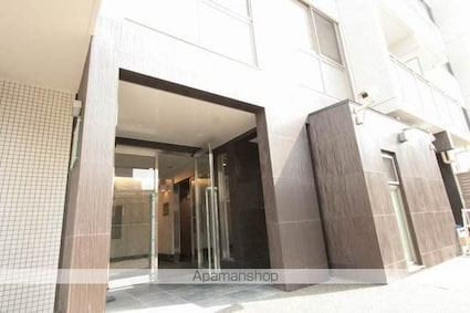 東京都中野区中野５丁目[1LDK/42.46m2]のエントランス