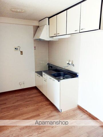 メゾンクレストの内装写真