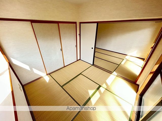 サースマンションの内装写真