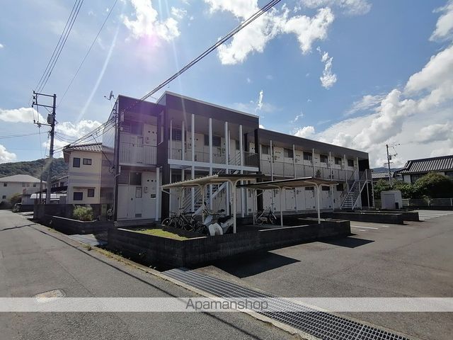 レオパレスルミエールの外観写真