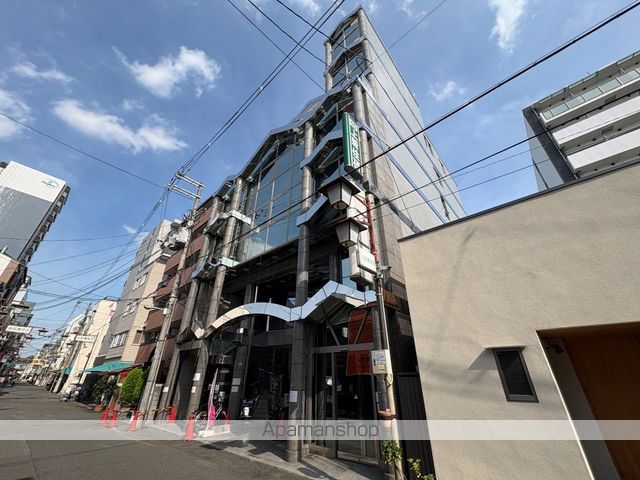 上新ビル上新庄の外観写真