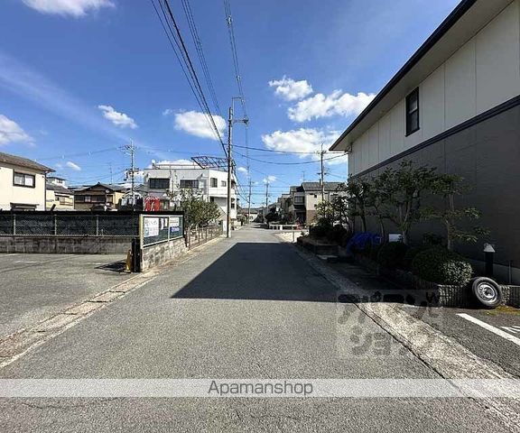 ハイカムール上桂の周辺写真