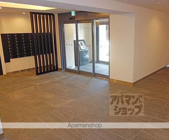 ソルテラス京都東寺HOMAREの玄関写真