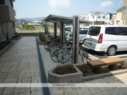 レークタウンＥ棟[2DK/55.4m2]のエントランス