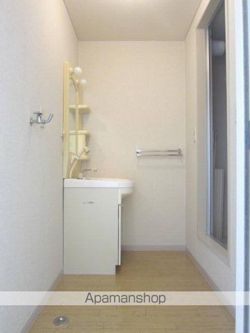 ベルメゾンIHORI N棟の内装写真