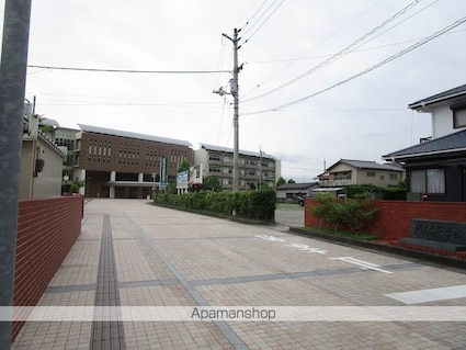 モナフォレスト[2LDK/50m2]の周辺3