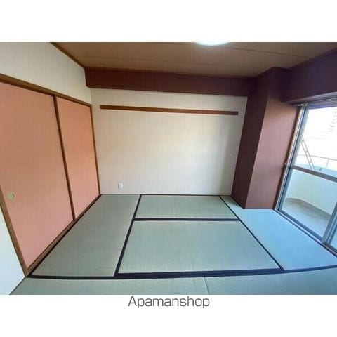 トゥエルブイナバソウの内装写真