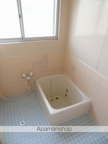 石田住宅の内装写真