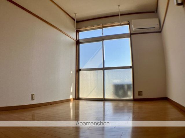 奥田アパートメントIIの内装写真