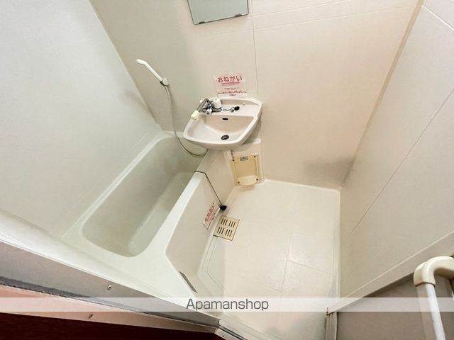 クロー・エイテルパーチの内装写真