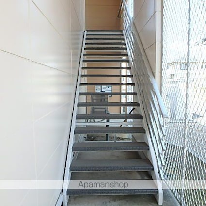 長野県塩尻市大字広丘高出[1K/20.28m2]の共用部3
