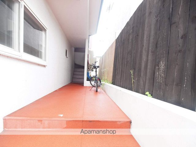 サンホームマンションNO.17の玄関写真