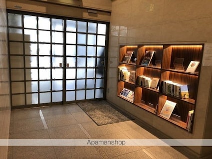 広島県広島市中区銀山町[2DK/49.96m2]のロビー2