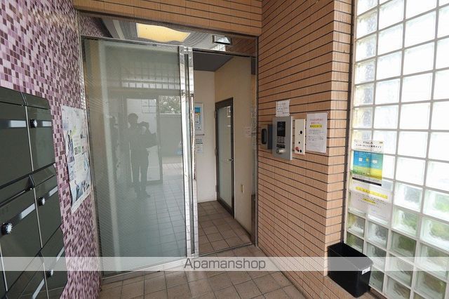 第39長栄リビエール宇治の玄関写真