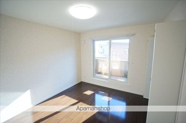 detached 北海道河東郡音更町木野公園下町1-13

地図を見る