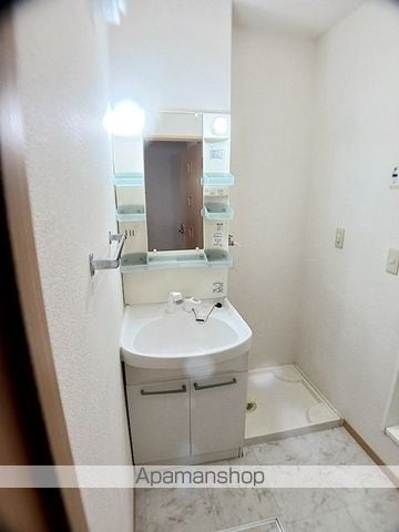 ルミエール須屋IIの内装写真