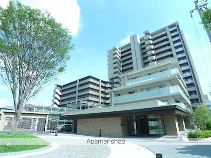 ウェリス南持田　緑彩苑[4LDK/95.4m2]の外観1