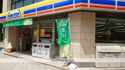 大阪府大阪市中央区道修町１丁目[1K/28.66m2]の周辺7