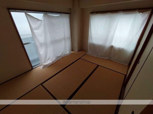 鳴尾ハイツの内装写真