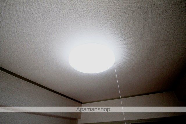 島ビルの内装写真