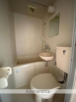 香川県高松市西宝町１丁目[1K/19.3m2]のバス